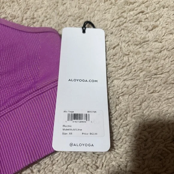 Alo Yoga Women's Purple Sports Bra - Picture 4 of 5